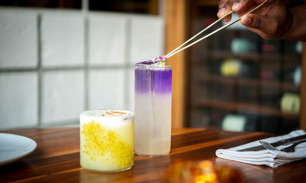 Mixologie 101 : Comprendre la différence entre un sirop et un cordial