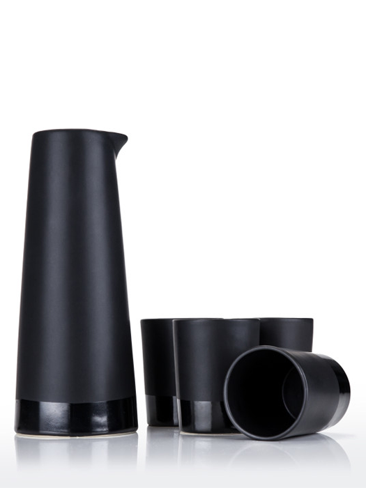 Ensemble à Saké en céramique noire (5 pièces)- Visky